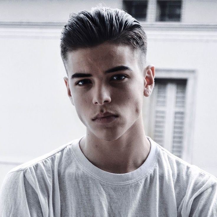 Erkek Saç Kesim Rehberi: Fade, Crop, Slick Back